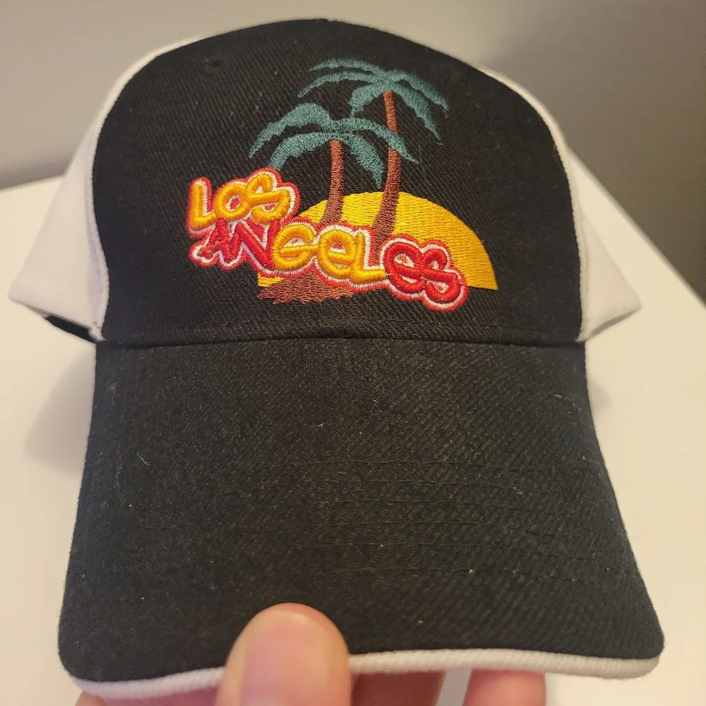 Los Angeles Black and White Baseball Hat